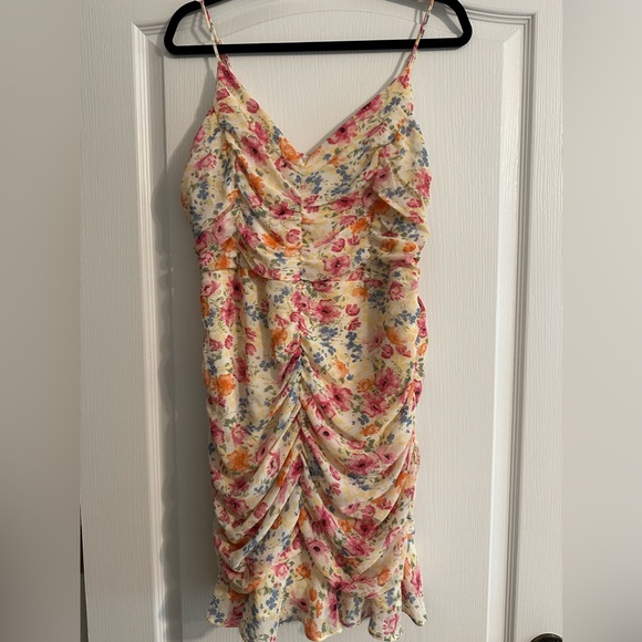 ASTR THE LABEL mini ruched dress - Picture 4 of 4